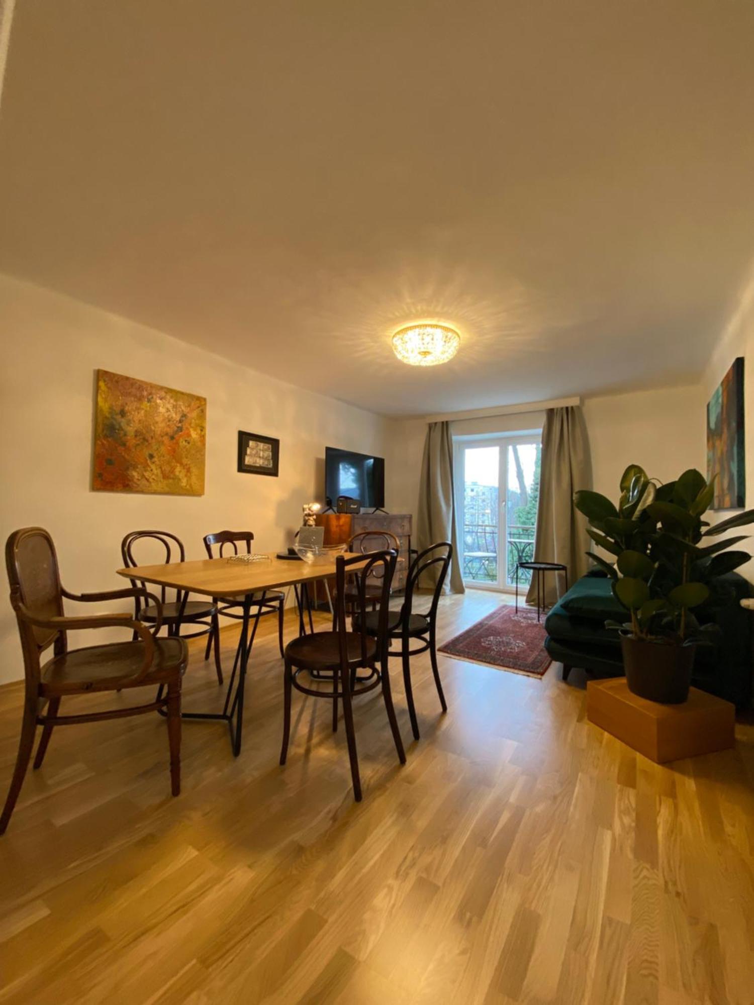Апартаменти Elegantliving Graz, Free Parking Екстер'єр фото